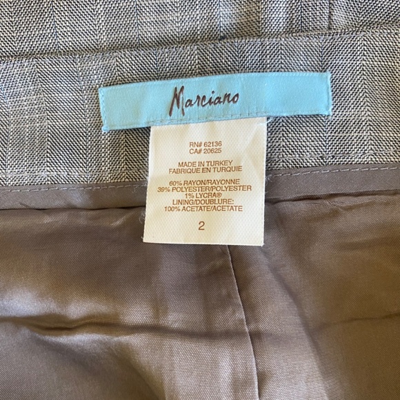 Marciano Light Grey Lined Skirt Women’s Size 2 - Picture 5 of 5